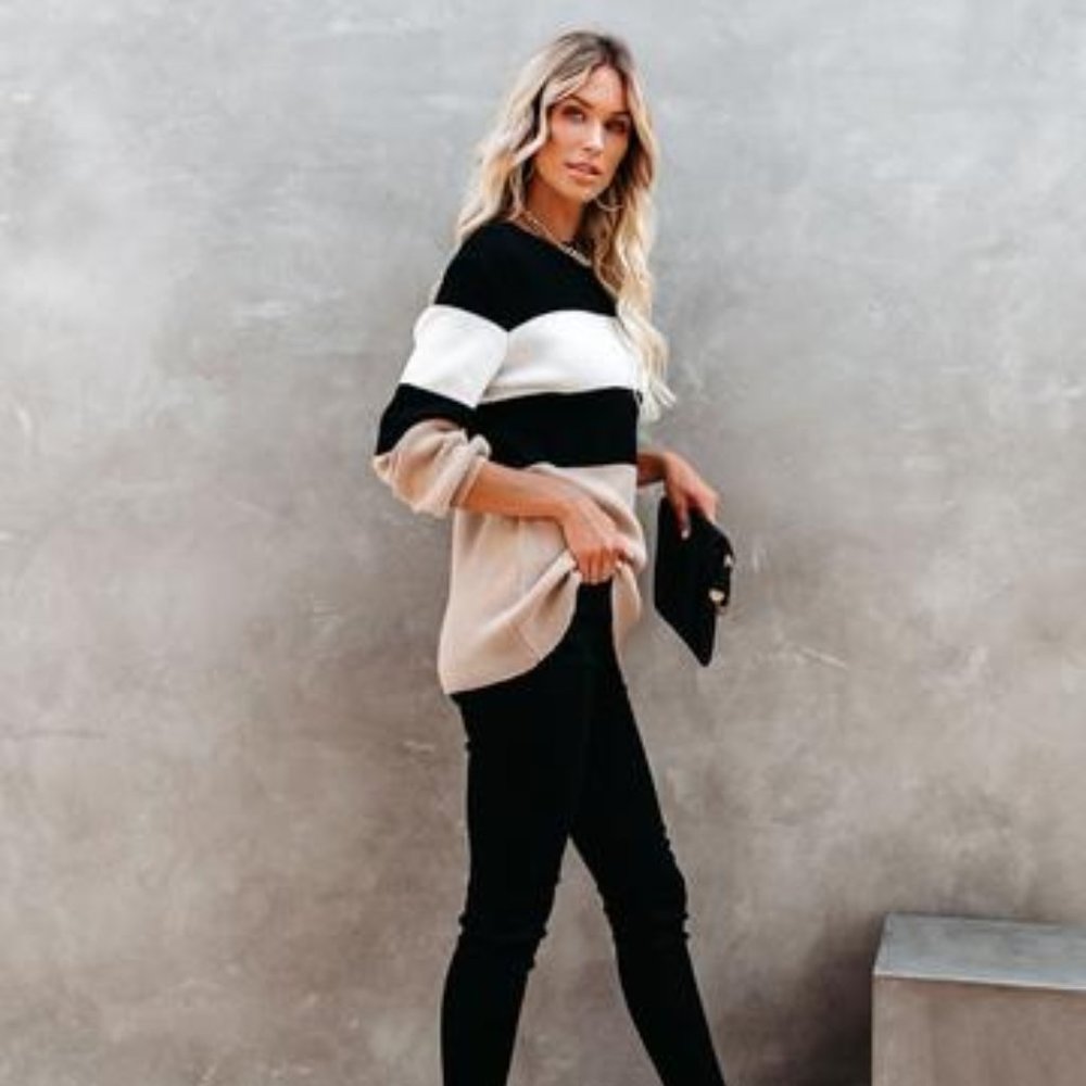 Harleston Black & Beige Colorblock Knit Sweater - Picture 3 of 10